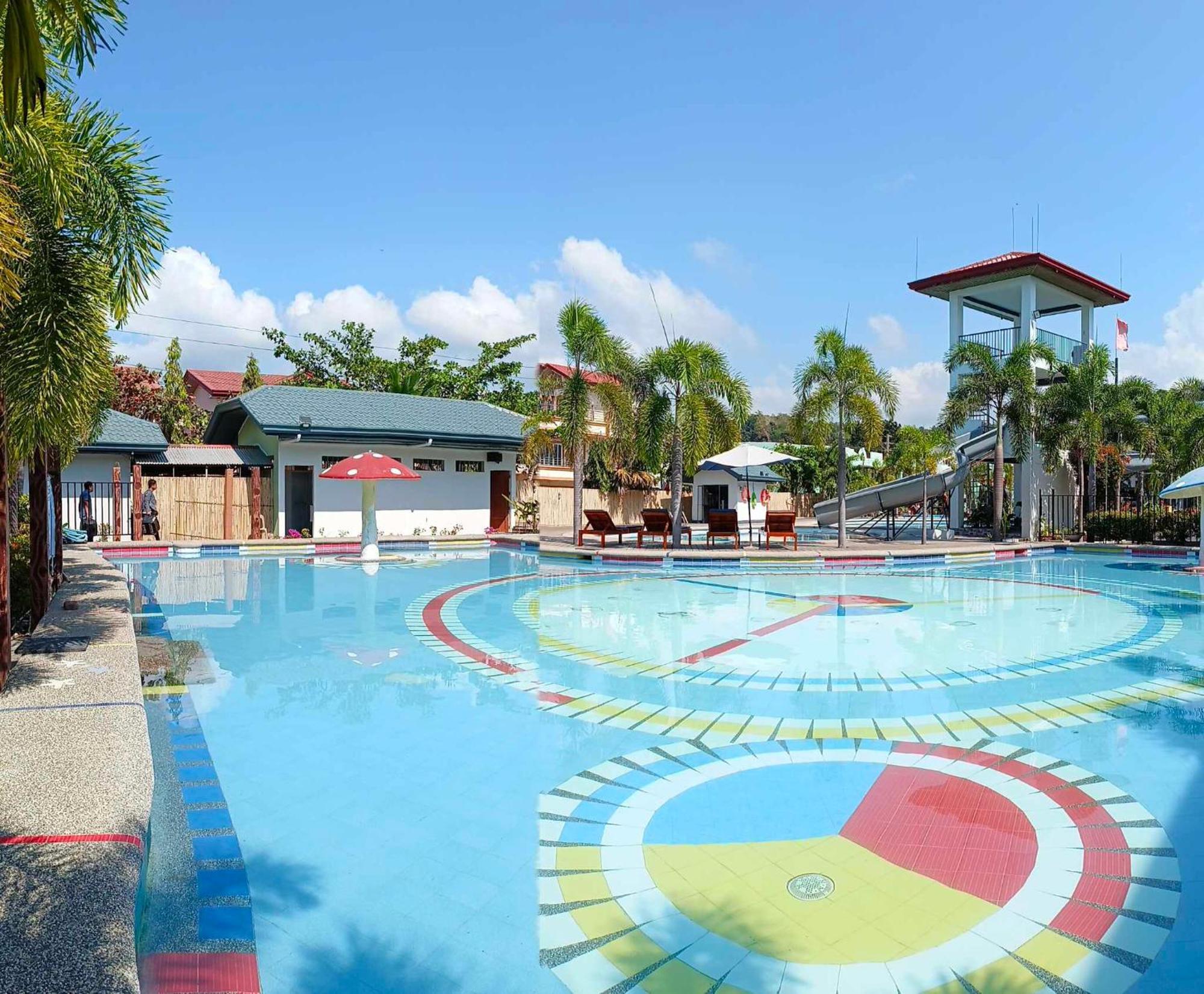 Marand Family Resort Bauang Extérieur photo