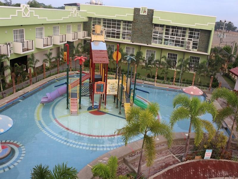 Marand Family Resort Bauang Extérieur photo